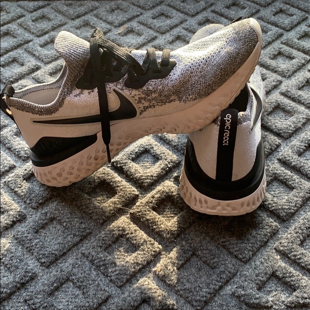 Nike Epcot React Sneakers